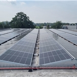 228-zonnepanelen-bedrijfshal